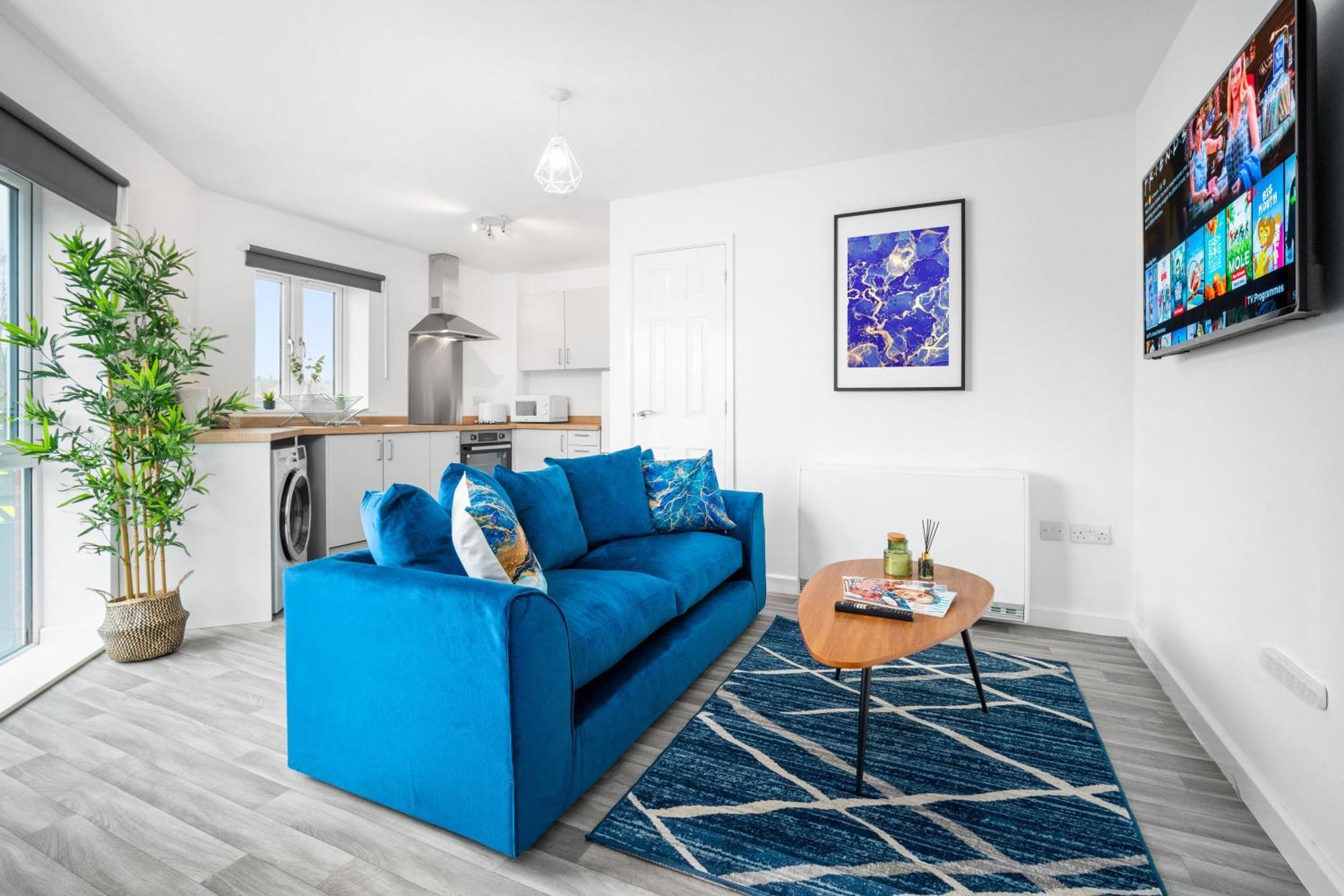 New 2 Bedroom Deluxe Apartment - Parking - Wifi & Netflix - Top Rated - 50C Cradley Heath Eksteriør billede